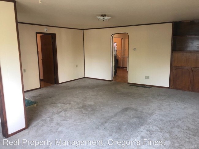 Foto del edificio - 2 br, 1 bath House - 1717 SE Bidwell Street