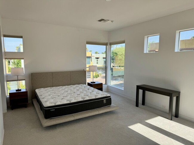 Foto del edificio - 2065 Tangerine Ct