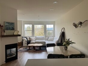 Building Photo - 15517 134th Pl NE