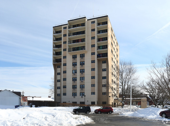 Foto del edificio - Kingsboro Towers