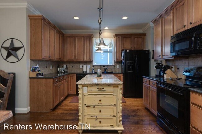 Foto del edificio - 4 br, 3 bath House - 406 Meadowcrest Circle