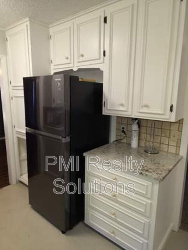 Foto del edificio - 4506 E 38th Pl