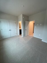 Building Photo - 6072 Beake St