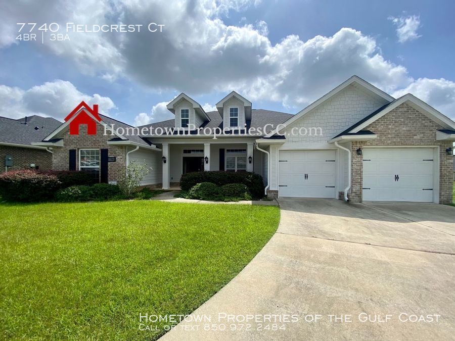 Foto principal - Gated Subdivision - 7740 Fieldcrest Ct, Pe...