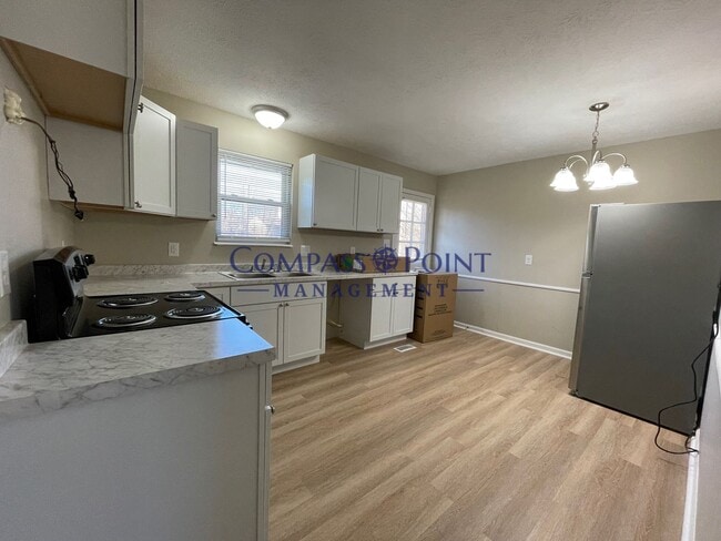 Foto del edificio - Newly Renovated Just For You! First Month's Rent Free!!