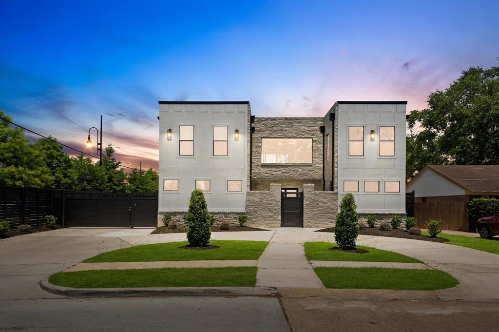 Foto principal - 10070 Cedardale Dr