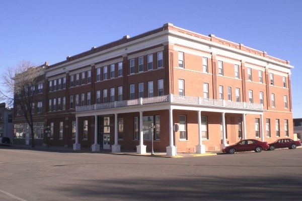 Primary Photo - Rudolf Square Apartments