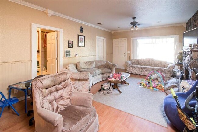 Foto del edificio - 3 br, 1 bath House - 1533 N Ferger Ave.
