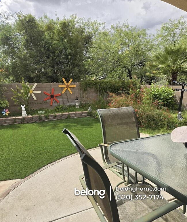 Foto del edificio - 1783 N Wild Hyacinth Dr