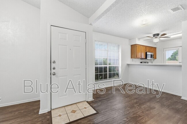 Foto del edificio - 610 Lillard Rd