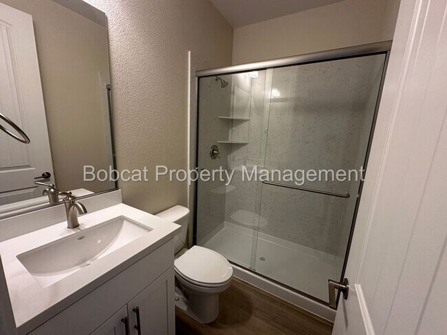 Building Photo - 1631 Delta Downs Dr