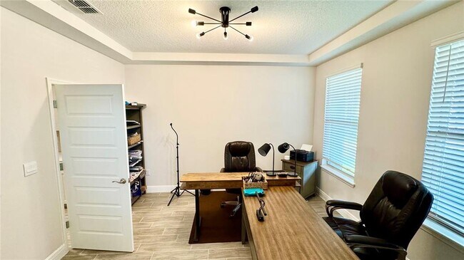 Foto del edificio - 12533 Charmed Dr