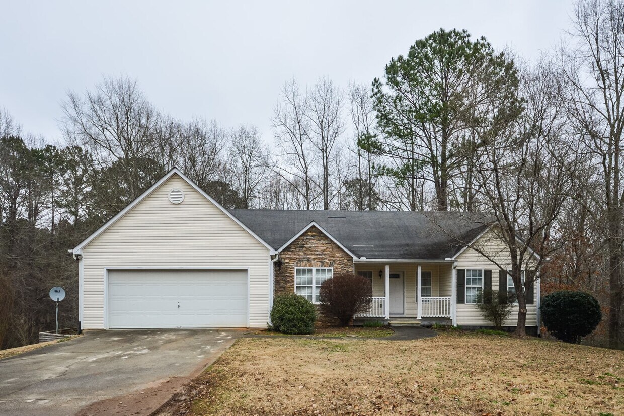Primary Photo - 2021 Bay Ct