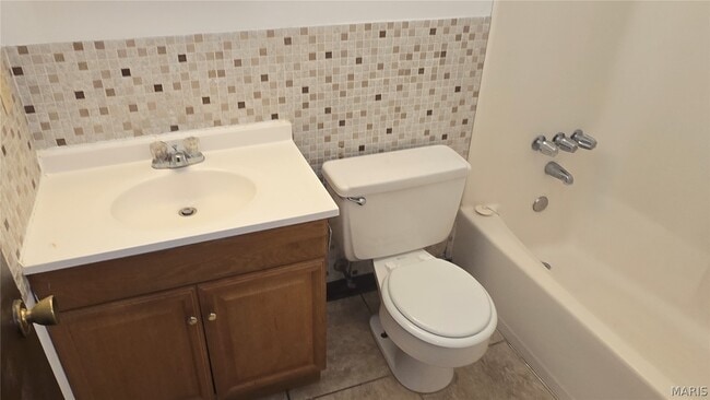 Building Photo - 1908 Muren Blvd