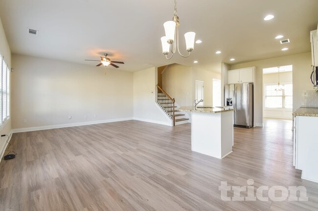 Foto del edificio - 4005 Evelyn View Ct