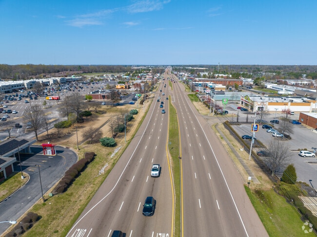 Germantown Parkway in Cordova