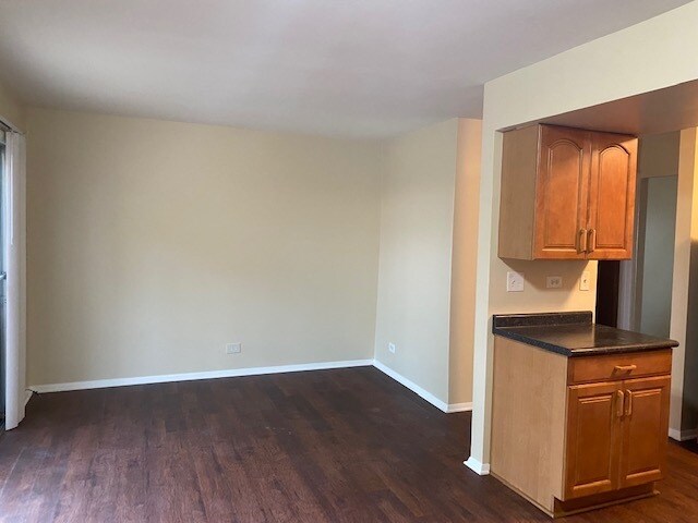 Building Photo - 3144 Medford Ct