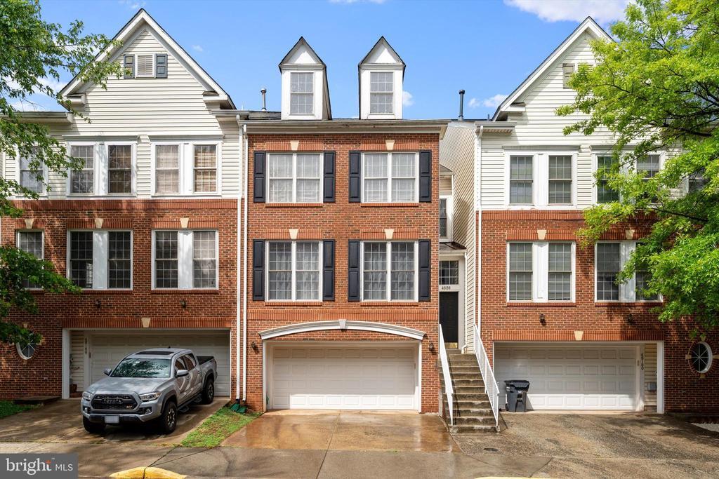 Foto principal - 46188 Cecil Terrace