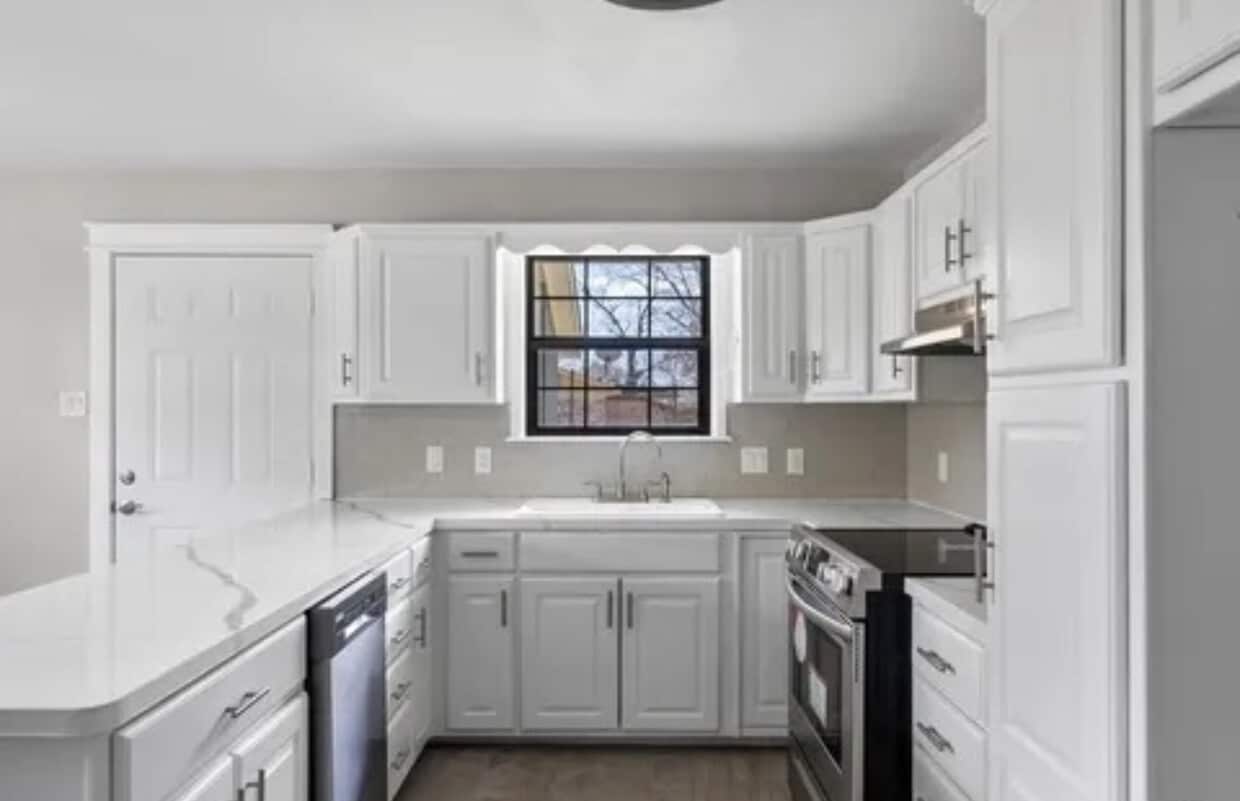 Primary Photo - 10530 County Rd 1265