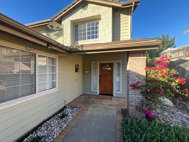 Foto del edificio - 280 Fire Mountain Pl