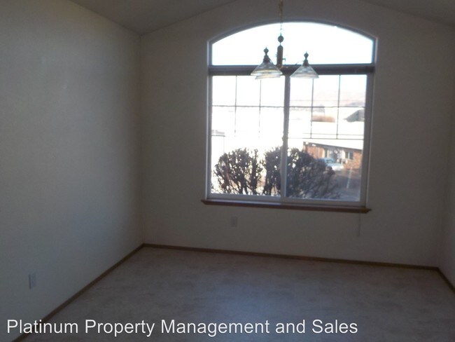 Building Photo - 1225 McKittrick St