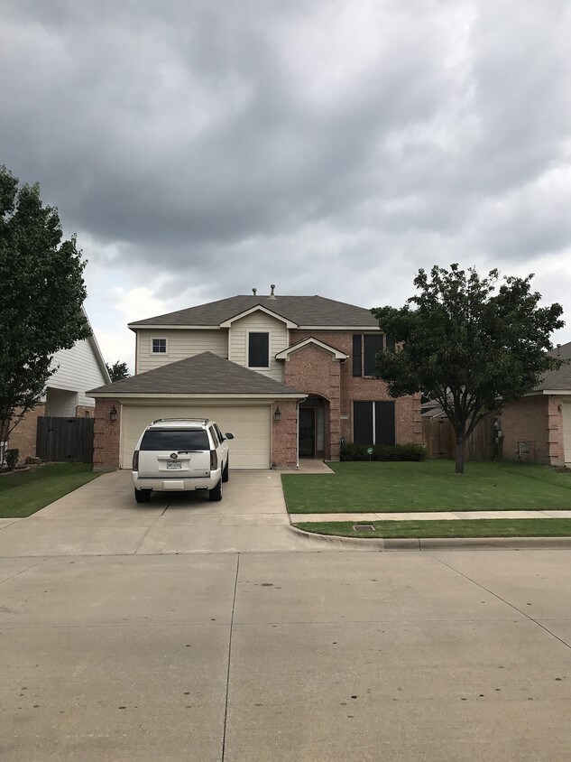 6904 Cold Water Canyon Rd, Fort Worth, TX 76132 House Rental in Fort