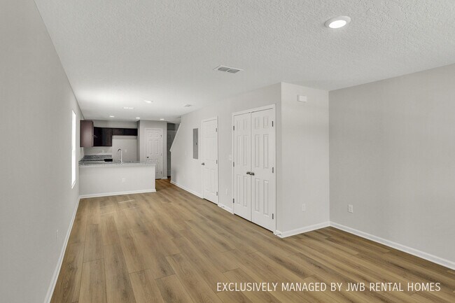 Building Photo - 2202 Spires Ave