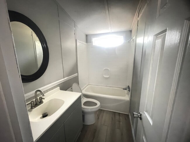 Building Photo - Home for rent $1100