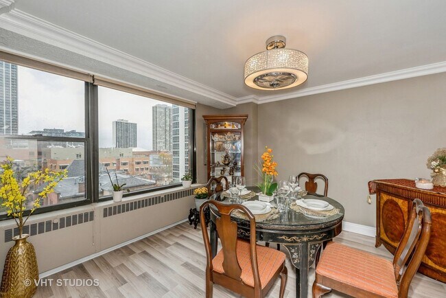 Foto del edificio - 1540 N State Pky