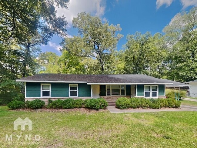 Building Photo - 4361 Silver Lake Rd