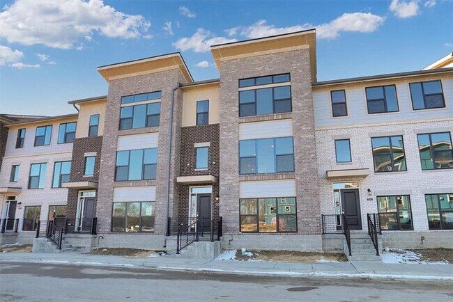 Building Photo - 11588 Fulham St
