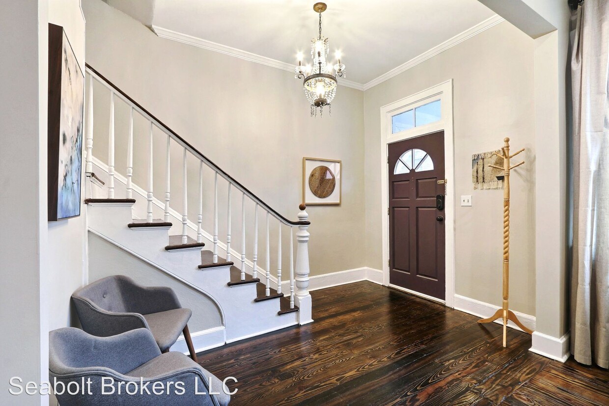Primary Photo - 3 br, 2 bath House - 1208 Lincoln St