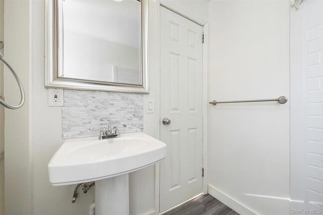 Building Photo - 620 Jersey Ave