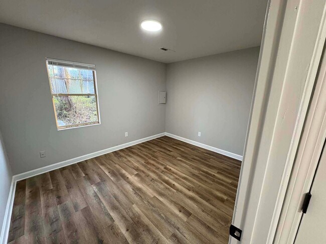 Foto del edificio - 930 Norris St