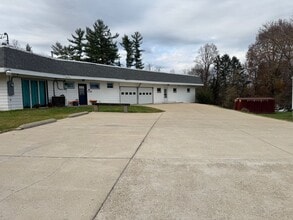 Building Photo - 4813 Sayre Ave