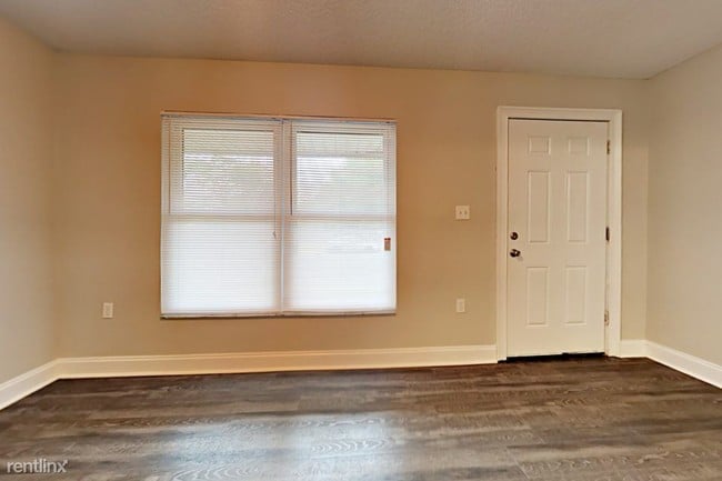 Building Photo - 1226 Oak Valley Dr