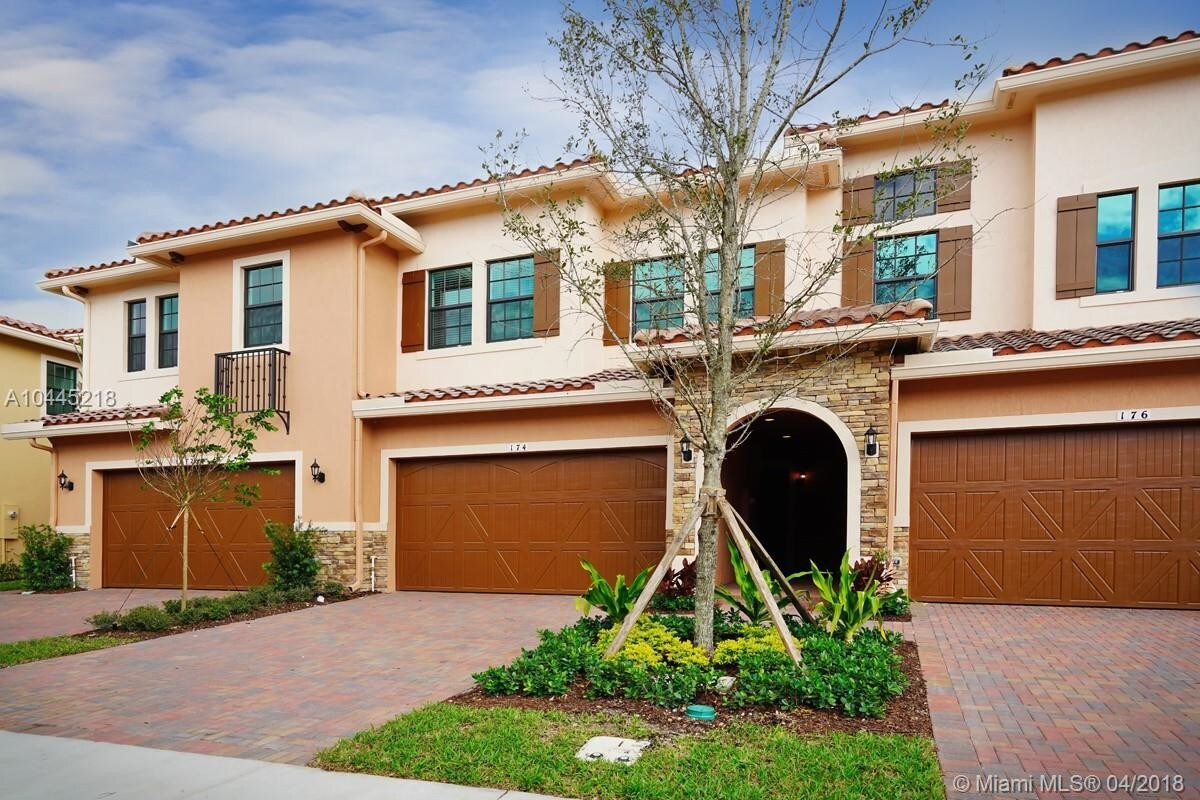 174 Southwest 127th Terrace, Plantation, FL 33325 Townhouse for Rent