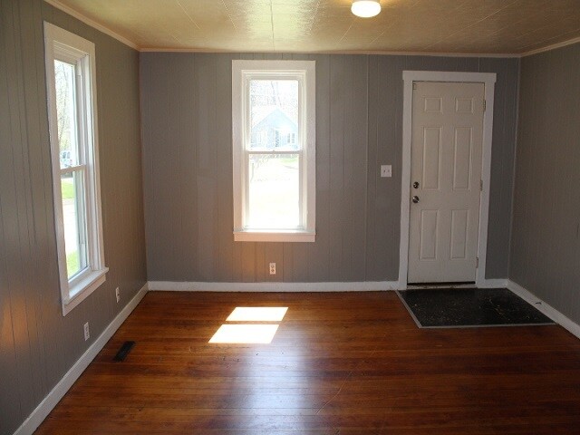 Foto del edificio - 951 Wauceda Ave