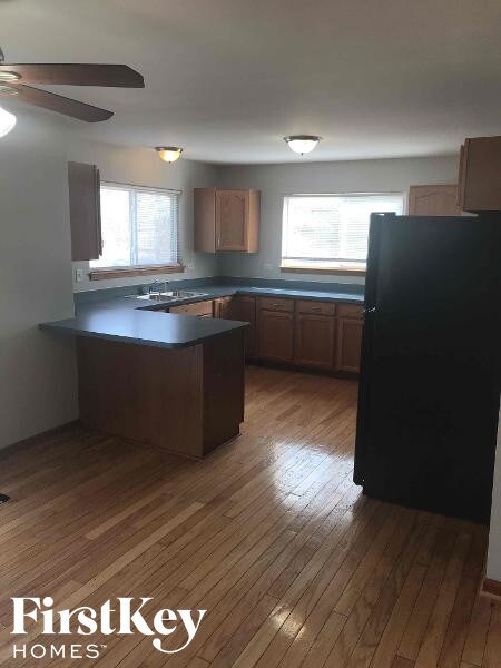 Foto del edificio - 3603 Flowermeadow Ct