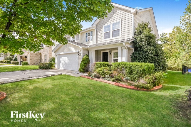 Building Photo - 10827 Glenluce Ave