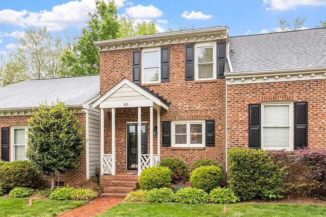 Foto del edificio - 115 Granby Ct