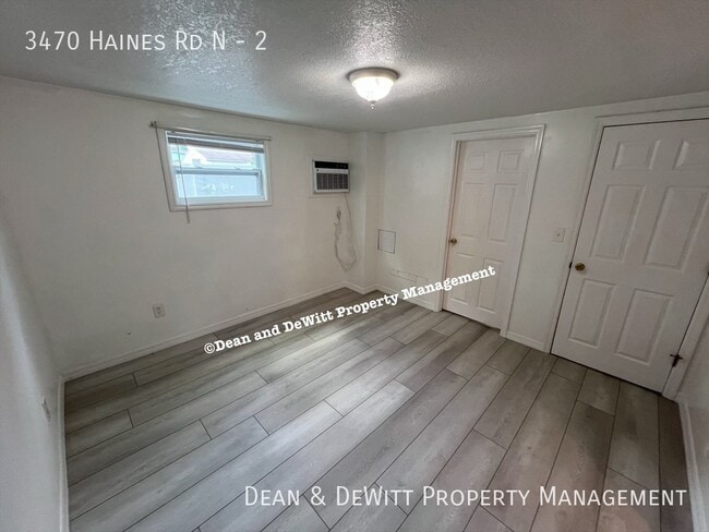 Building Photo - 3470 Haines Rd N