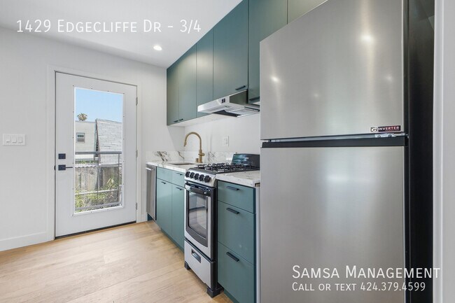 Foto del edificio - 1429 Edgecliffe Dr