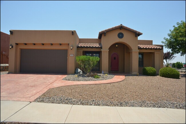 Foto del edificio - 7378 Black Mesa Dr