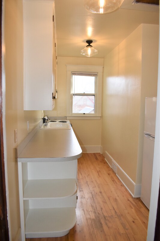 Primary Photo - 516 W Olive St