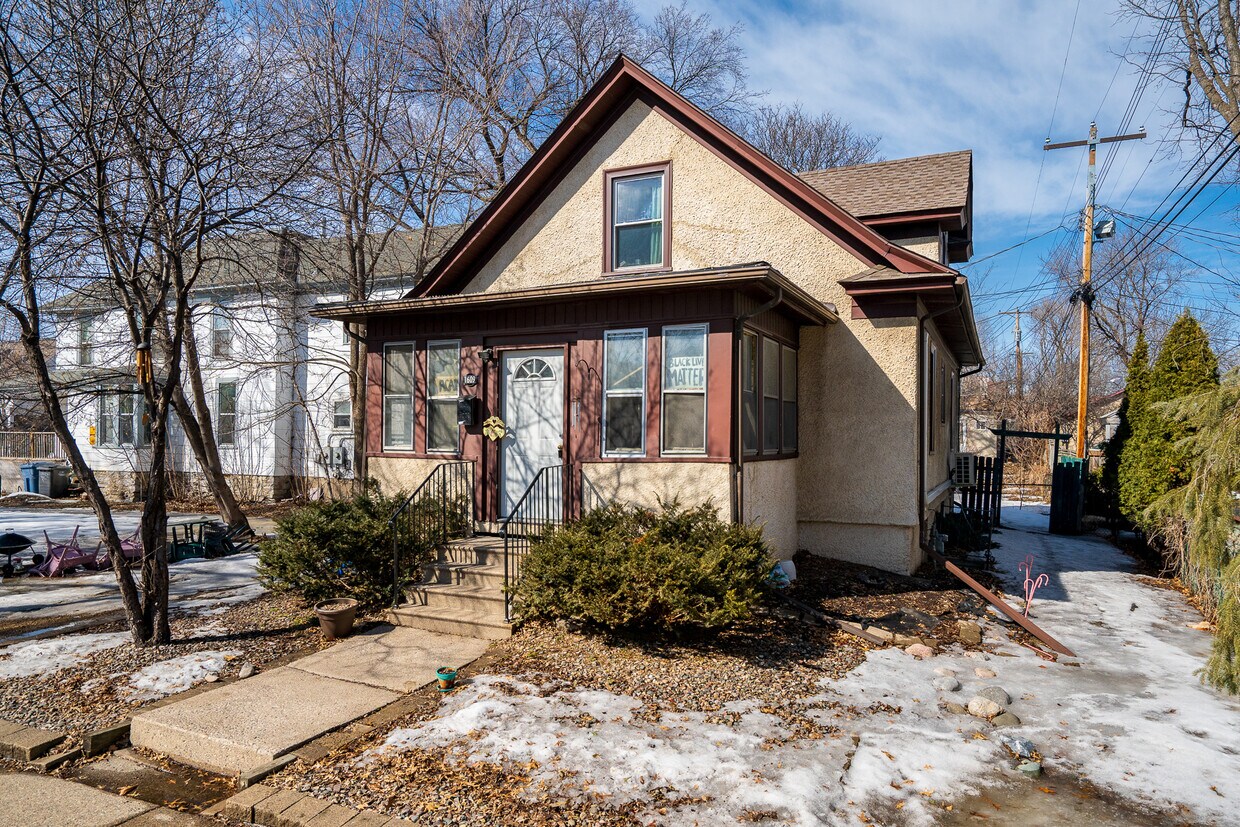 Primary Photo - 1609 Talmage Ave SE