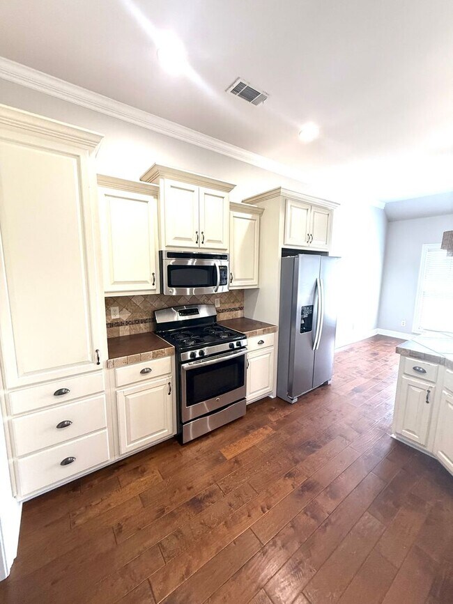 Foto del edificio - ** 4 bed 2 bath located in Wetumpka ** Cal...