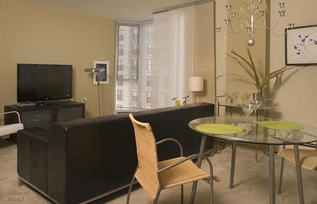 Foto del edificio - 35 W Chestnut St