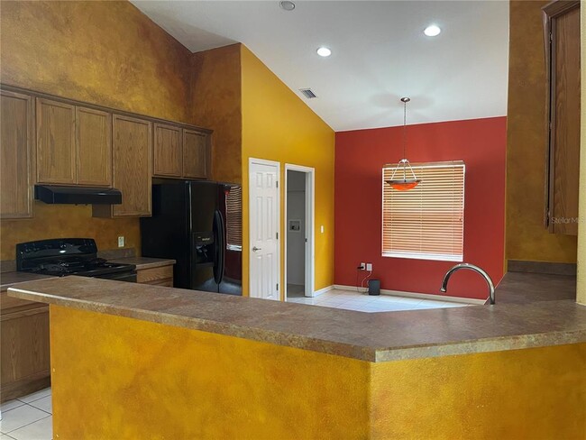 Building Photo - 1754 Altavista Cir