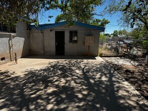 Building Photo - 2018 Nancy St SW